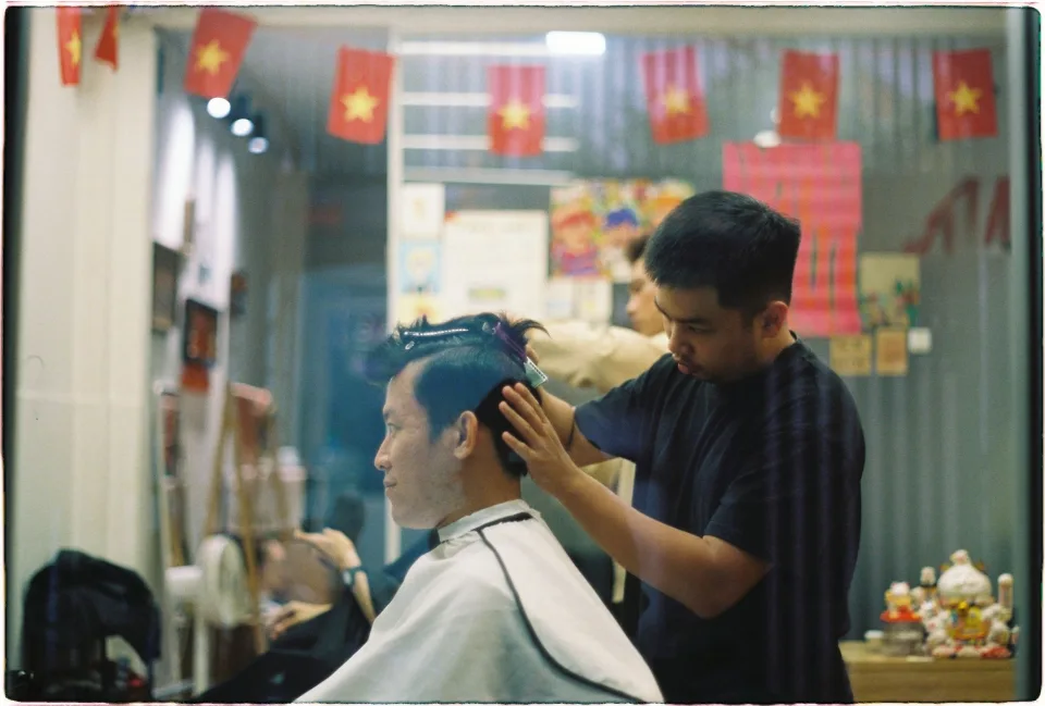 Dụng cụ uốn duỗi